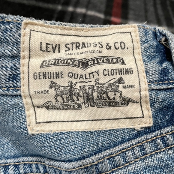 Levi Ribcage Jeans - Picture 8 of 11